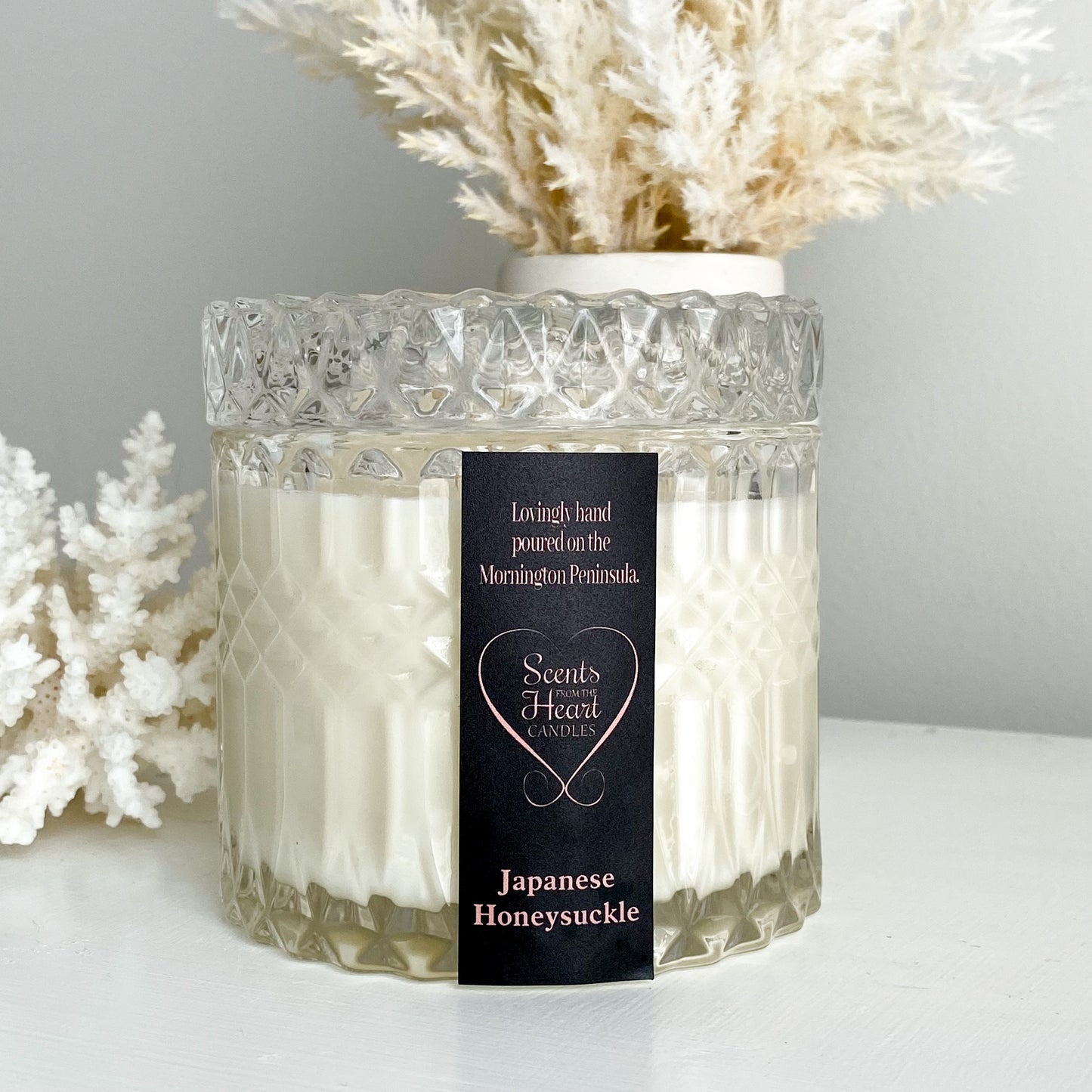 Japanese Honeysuckle Hamptons Crystal Candle 400g